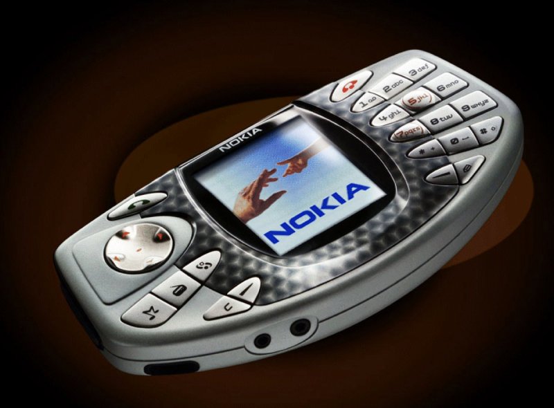 Eski cep telefonları alışveriş sitelerinde astronomik fiyata satılıyor #12